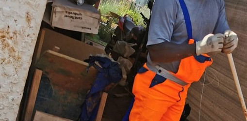 Drain cleaning service